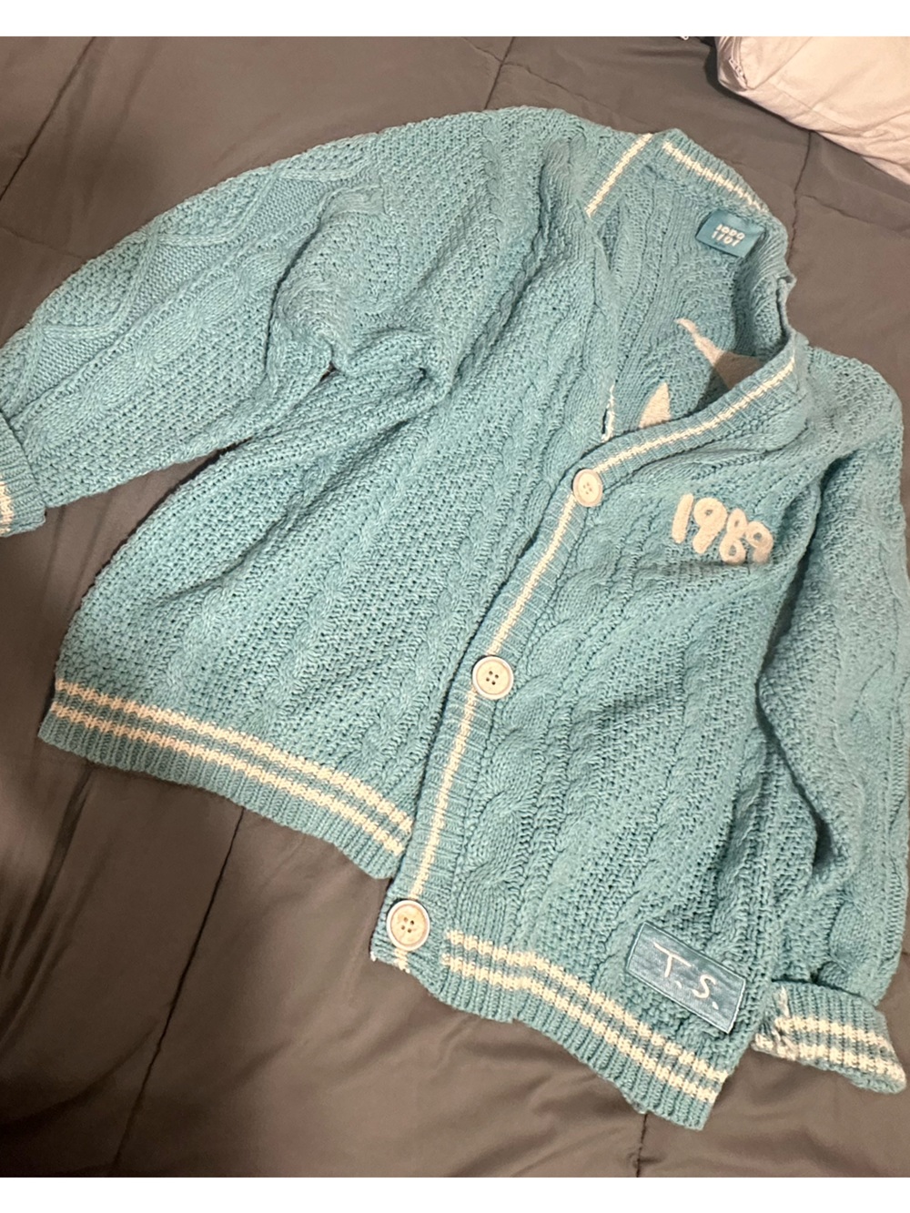 Taylor Swift 1989 official original Cardigan